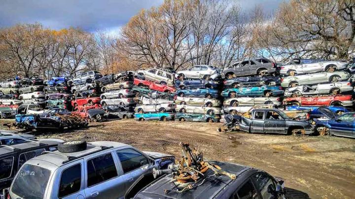 Used vehicles and parts for export Lanaudière,